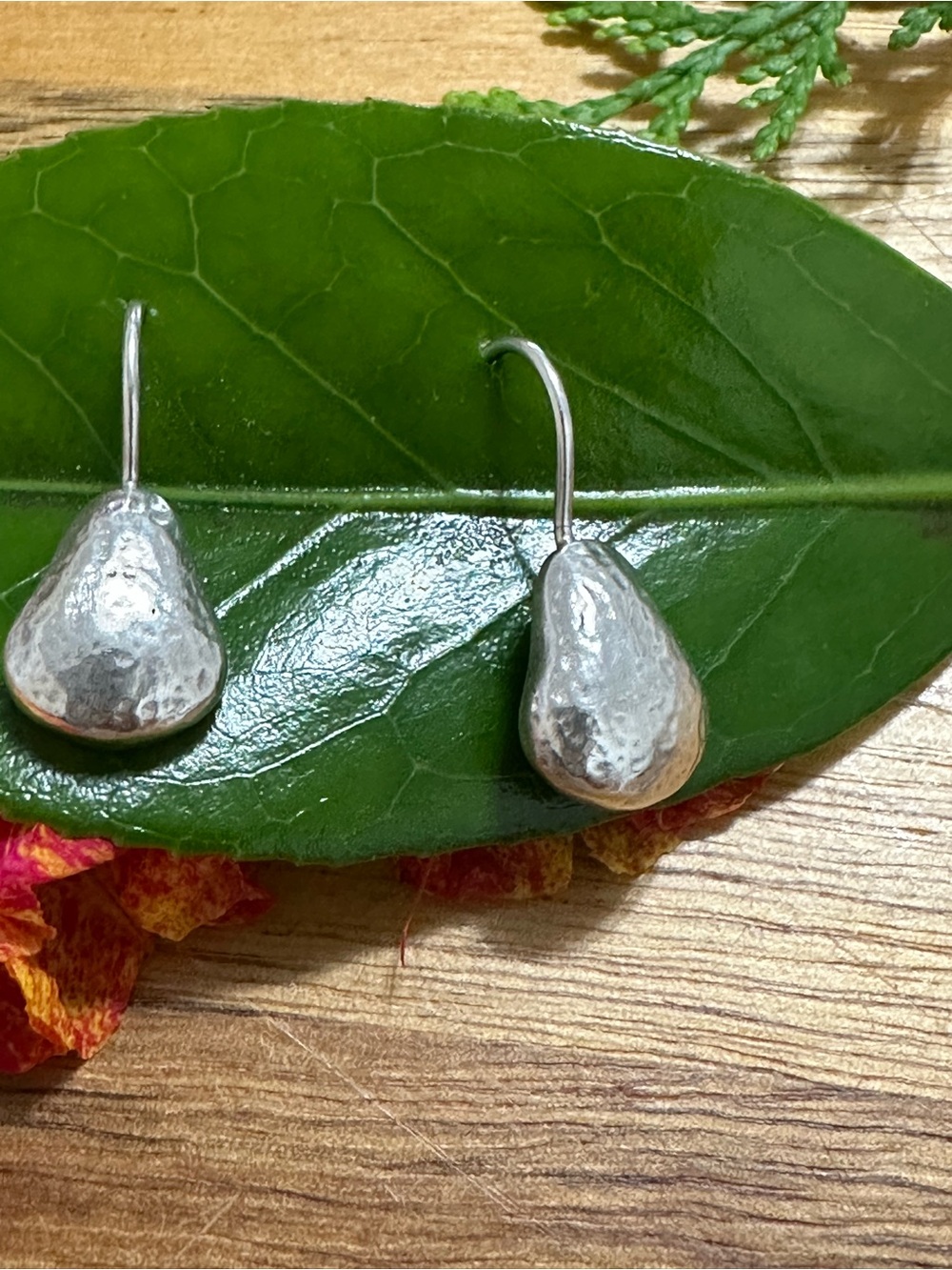 Silpada Sterling 925 Silver Hammered Teardrop Earrings
